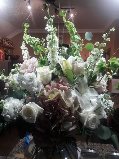 Florist «Simply Blessed Flowers and Gifts», reviews and photos, 9200 Lebanon Rd #22, Frisco, TX 75035, USA