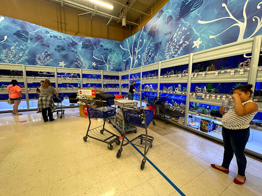 Pet Supply Store «PetSmart», reviews and photos, 215 N Burkhardt Rd, Evansville, IN 47715, USA