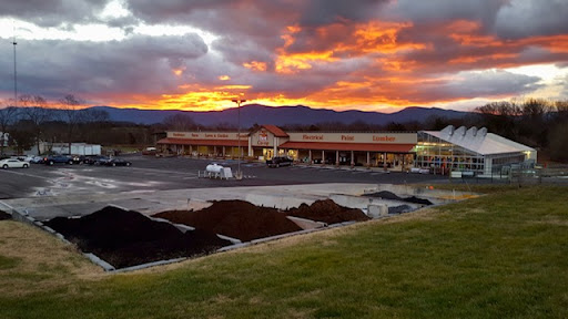 Page Co-Op Farm Bureau Inc in Luray, Virginia