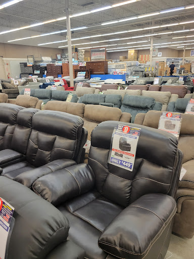 Hardware Store «Sears Appliance and Hardware Store», reviews and photos, 7490 Broadview Rd, Parma, OH 44134, USA