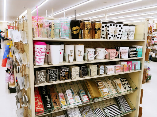 Craft Store «Hobby Lobby», reviews and photos, 4001 Hardwick St, Lakewood, CA 90712, USA
