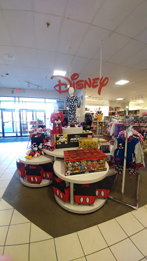 Shopping Mall «Apple Blossom Mall», reviews and photos, 1850 Apple Blossom Dr, Winchester, VA 22601, USA