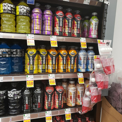 Shopping Mall «Harbour Pointe Shopping Center», reviews and photos, 11706 Mukilteo Speedway, Mukilteo, WA 98275, USA