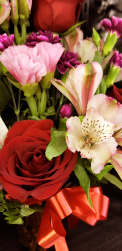 Florist «North End Florist», reviews and photos, 403 N Charlotte St, Pottstown, PA 19464, USA