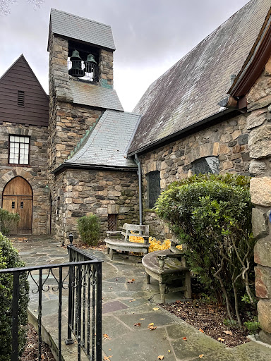 Historical Landmark «Union Church of Pocantico Hills», reviews and photos, 555 Bedford Rd, Tarrytown, NY 10591, USA