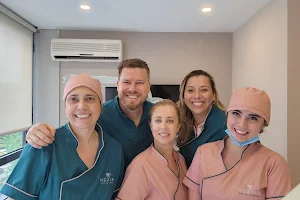 Origem Dental Clinic | Clínica Dentária - Prótese | Dentista em Braga image