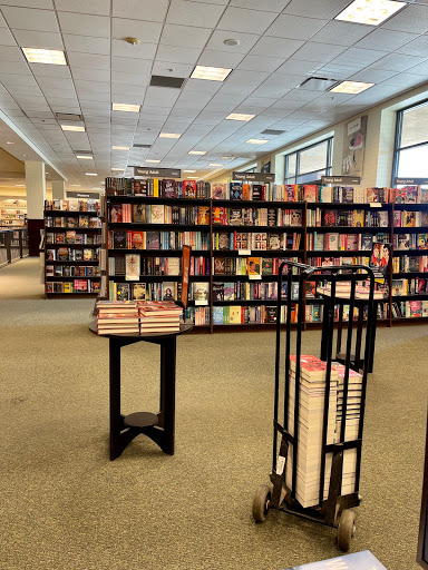 Barnes & Noble image