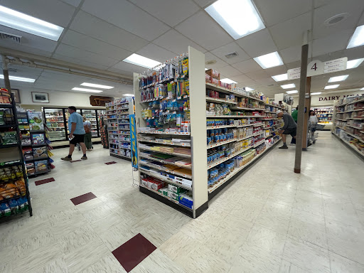 Grocery Store «Washington Food Market Inc», reviews and photos, 5 Bryan Hall Plaza, Washington Depot, CT 06794, USA