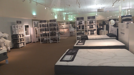 Furniture Store «Value City Furniture», reviews and photos, 4475 Monroe St, Toledo, OH 43613, USA