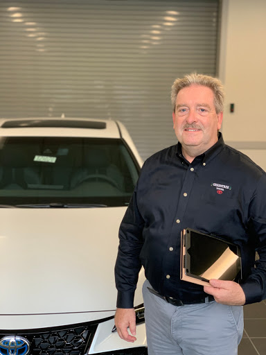 Car Dealer «Greentree Toyota», reviews and photos, 87 Federal Rd, Danbury, CT 06811, USA