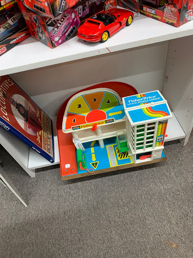 Used Furniture Store «Tables To Teapots», reviews and photos, 240 Arlington St, Acton, MA 01720, USA