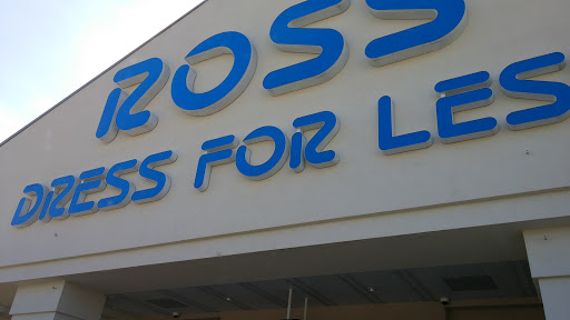 Clothing Store «Ross Dress for Less», reviews and photos, 1001 Pontiac Rd, Drexel Hill, PA 19026, USA