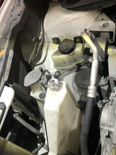 Oil Change Service «Perfection Automotive», reviews and photos, 386 Spanish Wells Rd, Hilton Head Island, SC 29926, USA