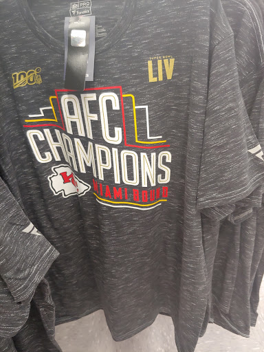 Sporting Goods Store «Academy Sports + Outdoors», reviews and photos, 14405 W 135th St, Olathe, KS 66062, USA