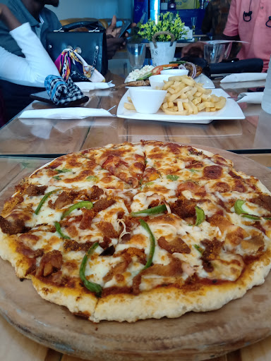 Red peppe Pizza N Grill, 113 Ogunlana Dr, Surulere, Lagos, Nigeria, French Restaurant, state Lagos