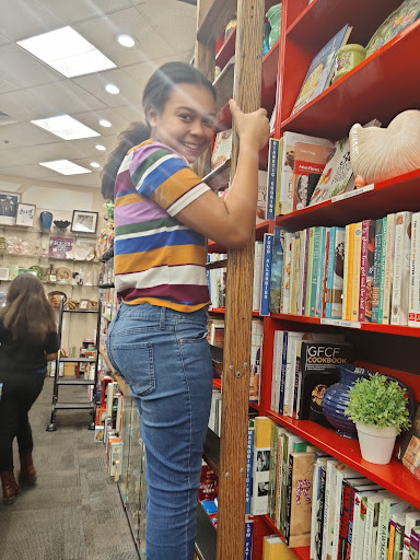 Book Store «Bookmans Phoenix Entertainment Exchange», reviews and photos, 8034 N 19th Ave, Phoenix, AZ 85021, USA