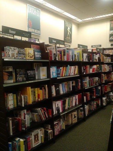 Book Store «Barnes & Noble», reviews and photos, 25 Hazard Ave # 4, Enfield, CT 06082, USA