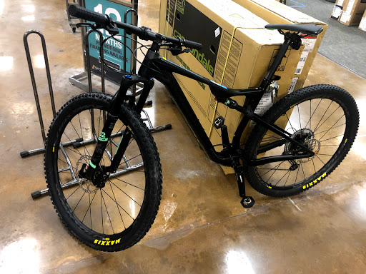 Bicycle Store «Sun & Ski», reviews and photos, 2438 W Anderson Ln, Austin, TX 78757, USA