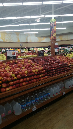 Grocery Store «Villa Park Fruit Market», reviews and photos, 302 W North Ave, Villa Park, IL 60181, USA