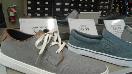 Shoe Store «DSW Designer Shoe Warehouse», reviews and photos, 160 Oakway Rd #300, Eugene, OR 97401, USA