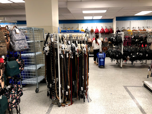 Clothing Store «Ross Dress for Less», reviews and photos, 19 Colma Blvd, Colma, CA 94014, USA