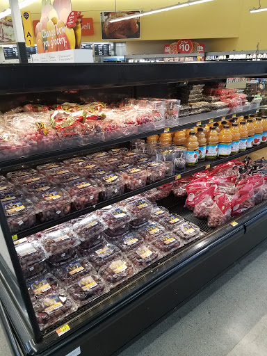 Department Store «Walmart Supercenter», reviews and photos, 2001 W Maple Rd, Troy, MI 48084, USA