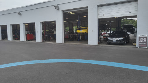 Car Dealer «Jack Schmitt Ford Lincoln», reviews and photos, 1820 Vandalia St, Collinsville, IL 62234, USA