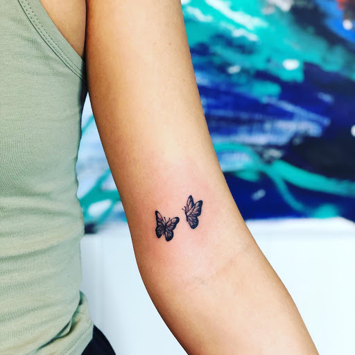 Explore hand tattoo idea, creative tattoo ideas in Vienna, available at Vienna Tattoo Studio