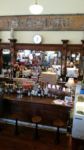 General Store «Troutdale General Store», reviews and photos, 289 E Historic Columbia River Hwy, Troutdale, OR 97060, USA