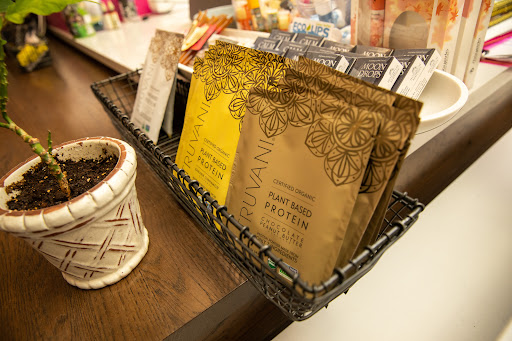 Health Food Store «Arrowroot Natural Foods», reviews and photos, 834 Lancaster Ave, Bryn Mawr, PA 19010, USA