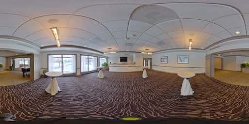 Country Club «Rolling Green Country Club», reviews and photos, 2525 E Rand Rd, Arlington Heights, IL 60004, USA