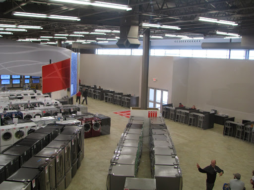 Appliance Store «Hahn Appliance Warehouse», reviews and photos, 6710 S 105th E Ave, Tulsa, OK 74133, USA