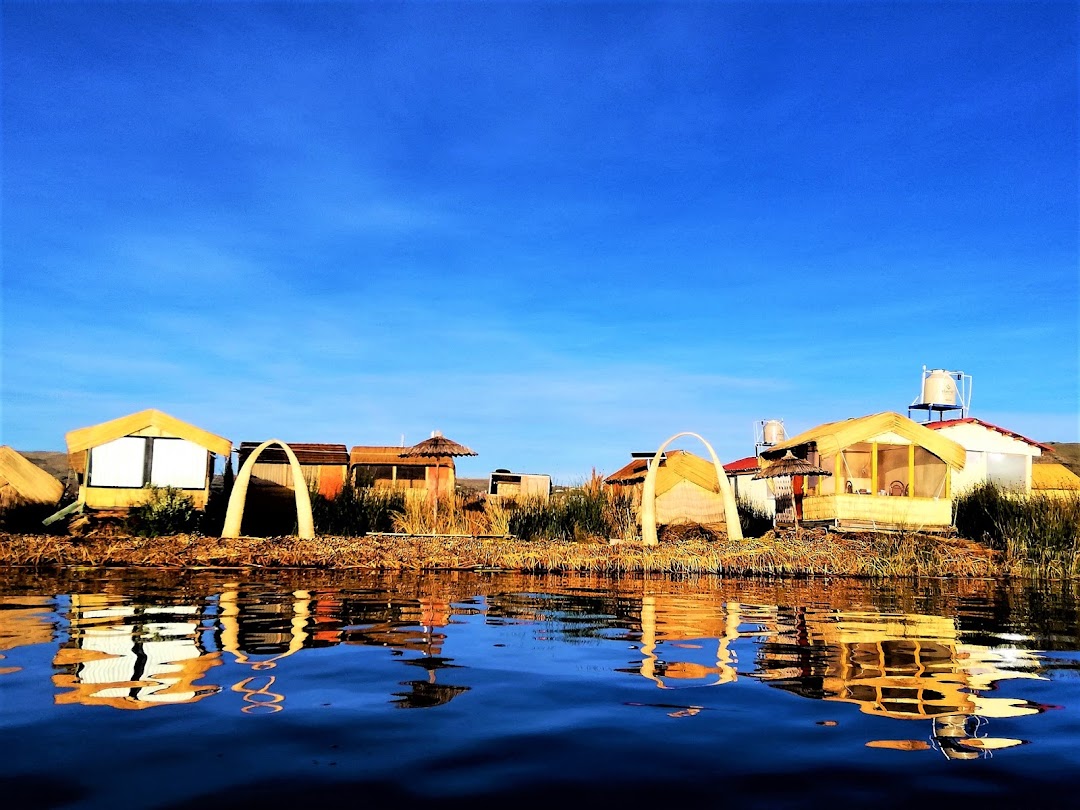 Uros Suma Jakana Lodge Titicaca Experiencia