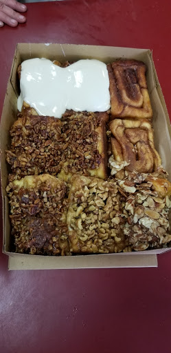 Bakery «Old West Cinnamon Rolls», reviews and photos, 861 Dolliver St, Pismo Beach, CA 93449, USA