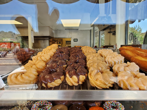 Donut Shop «The Donut Man», reviews and photos, 915 E Rte 66, Glendora, CA 91740, USA