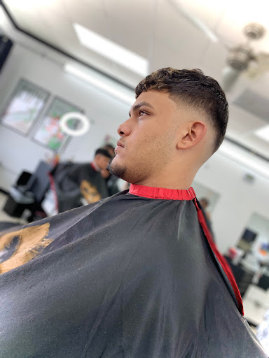 Barber Shop «New Era Barber Shop», reviews and photos, 405 Magnolia Ave, Auburndale, FL 33823, USA