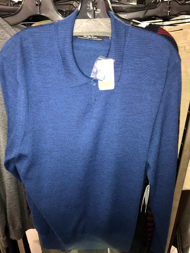 Department Store «Saks OFF 5TH», reviews and photos, 915 Ridgewalk Pkwy, Woodstock, GA 30188, USA