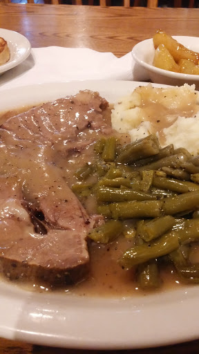 American Restaurant «Cracker Barrel Old Country Store», reviews and photos, 4210 Marlane Dr, Grove City, OH 43123, USA