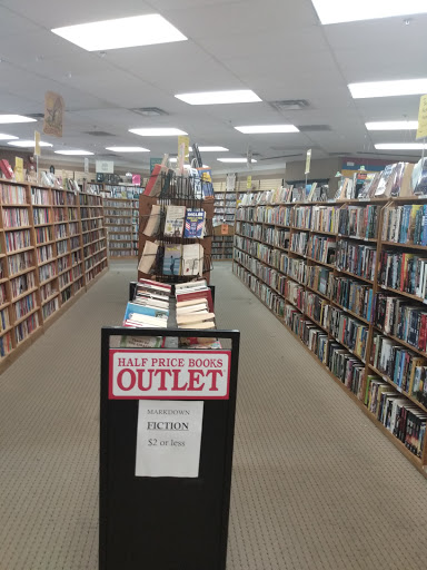 Book Store «Half Price Books Outlet», reviews and photos, 1520 Cooper Point Rd SW, Olympia, WA 98502, USA