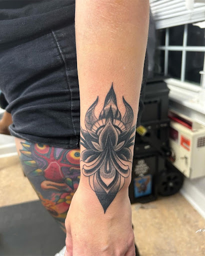 Explore rip daddy tattoo ideas, creative tattoo ideas in Virginia Beach, available at Studio Evolve