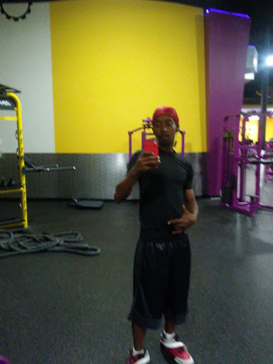 Gym «Planet Fitness», reviews and photos, 30008 Lakeshore Blvd #5, Willowick, OH 44095, USA