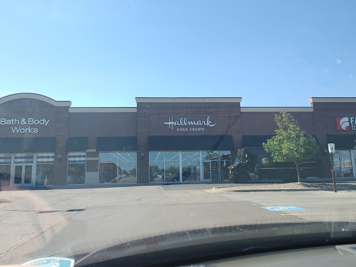 Five Below, 19211 West Rd, Woodhaven, MI 48183, USA, 