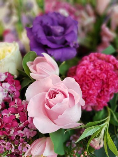 Florist «Grimm & Gorly Flowers & Gifts, Inc.», reviews and photos, 324 E Main St, Belleville, IL 62220, USA