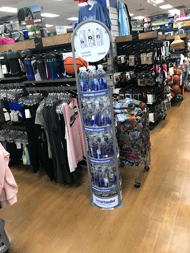 Sporting Goods Store «Big 5 Sporting Goods», reviews and photos, 2745 Pacific Coast Hwy, Torrance, CA 90505, USA