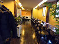Atmosphère du Restaurant de sushis Sushi 14. à Paris - n°3