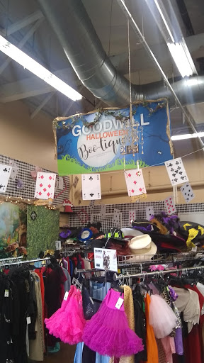 Non-Profit Organization «Goodwill», reviews and photos