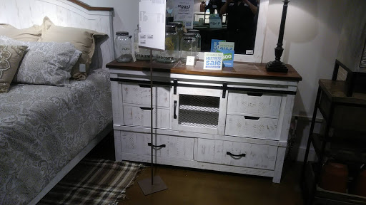 Furniture Store «Ashley HomeStore», reviews and photos, 1850 Scottsville Rd, Bowling Green, KY 42101, USA