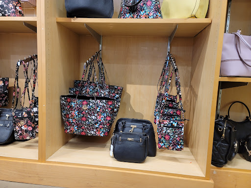 Fashion Accessories Store «Charming Charlie», reviews and photos, 812 Friendly Center Rd #295, Greensboro, NC 27408, USA