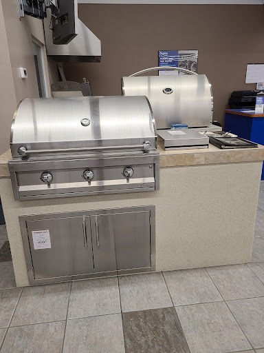 Appliance Store «Famous Tate Appliance & Bedding Centers», reviews and photos, 1015 E Brandon Blvd, Brandon, FL 33511, USA