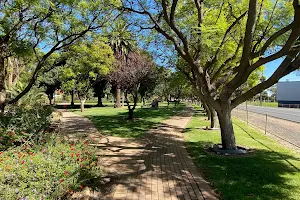Waikerie War Memorial Gardens image